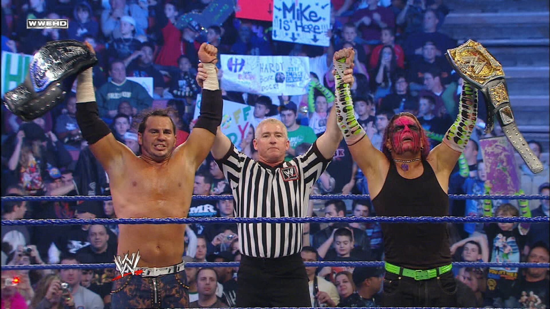 WWE_9b621de0-04db-5745-85c4-ff7843997b8e.jpg