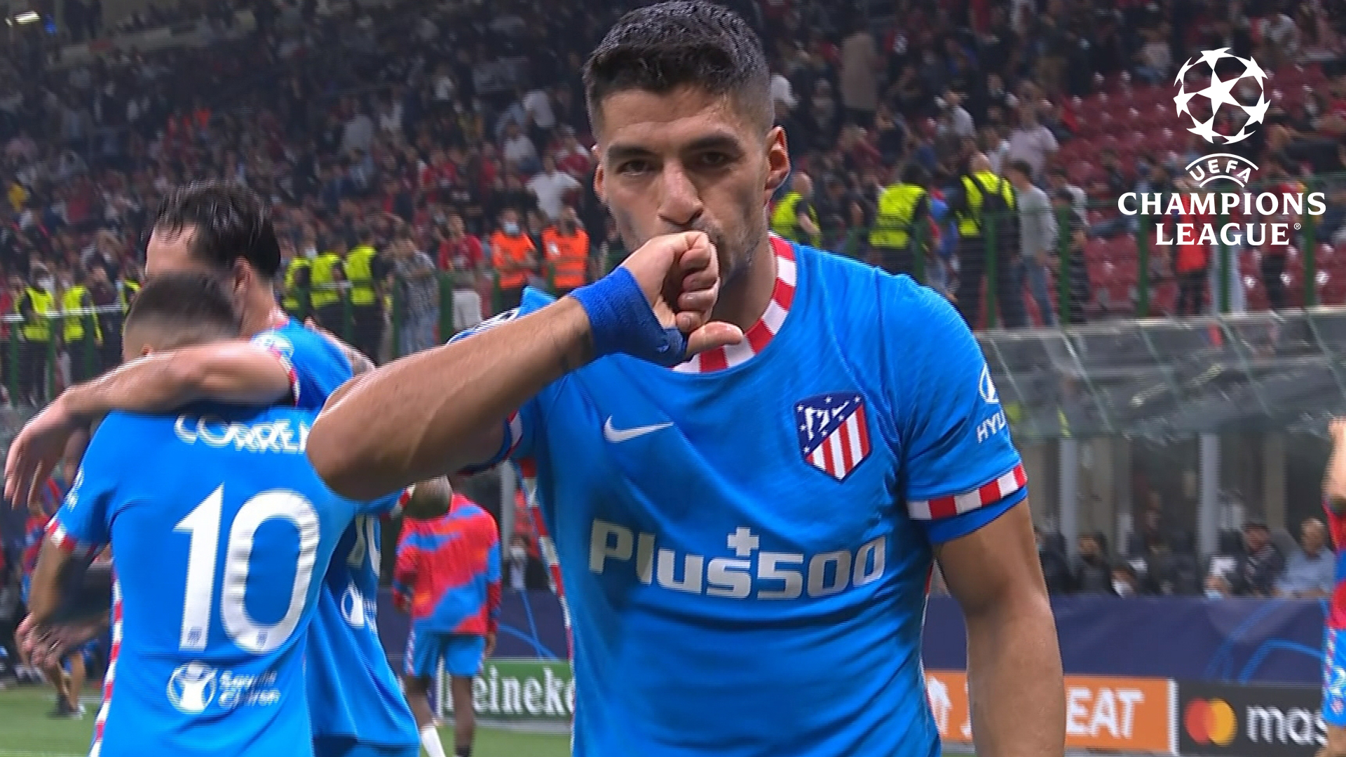 Estupinans Arrival Ac Milans Road To Champions League Glory - l1cb6dz