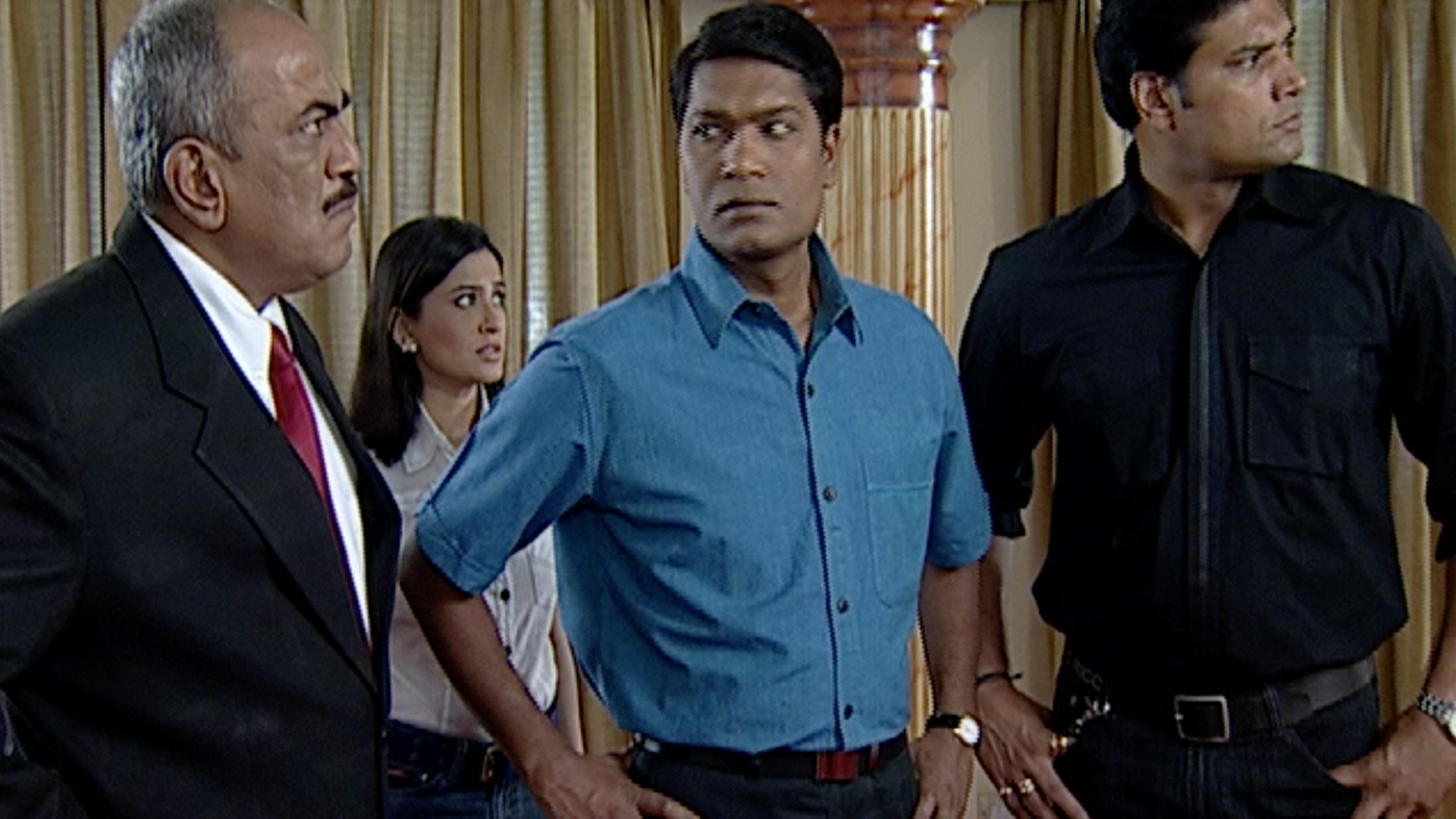 Watch CID Episode No. 360 TV Series Online - The Fortune Teller - Part ...