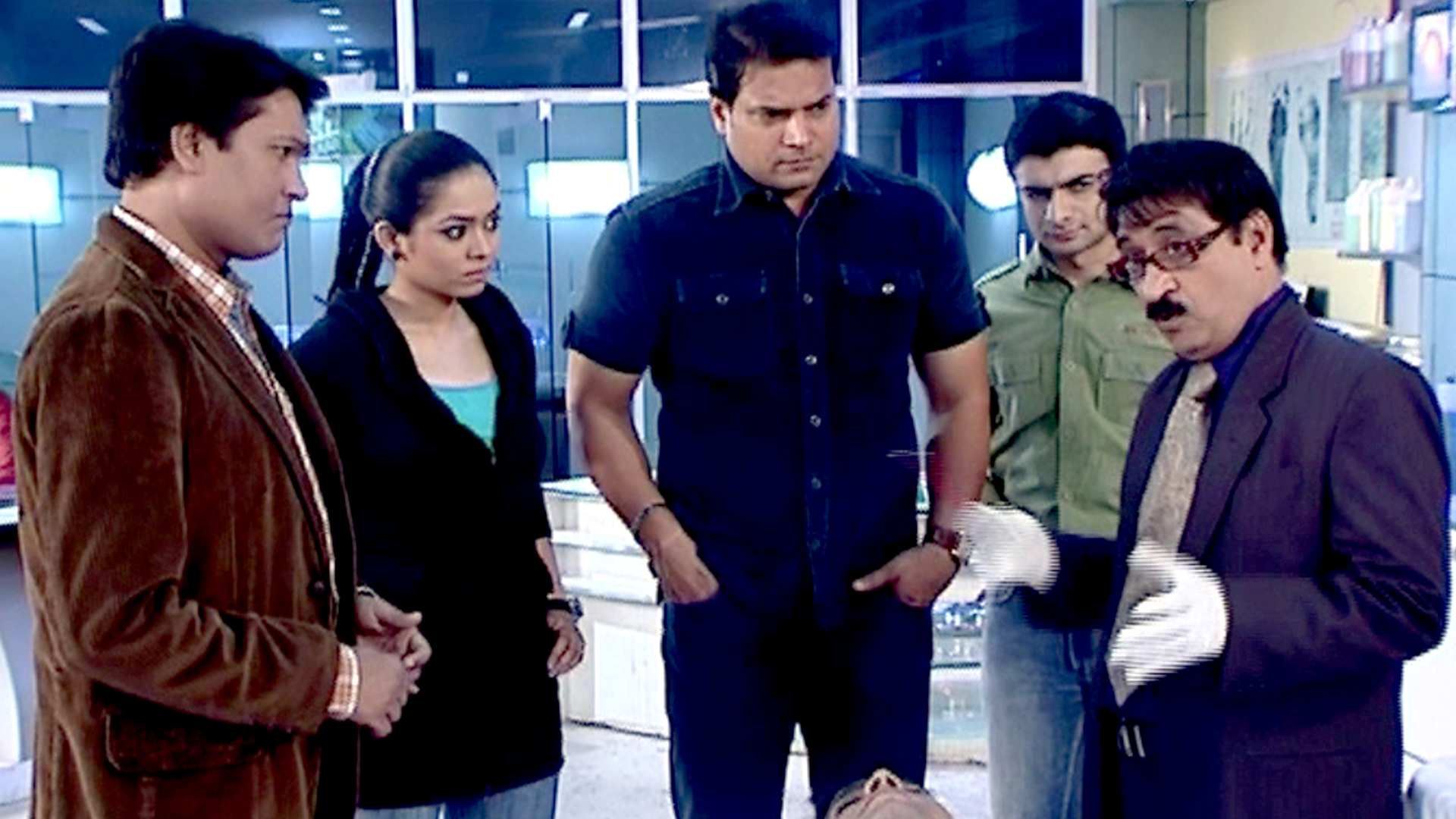 Watch CID Episode No. 602 TV Series Online - The Pin - SonyLIV