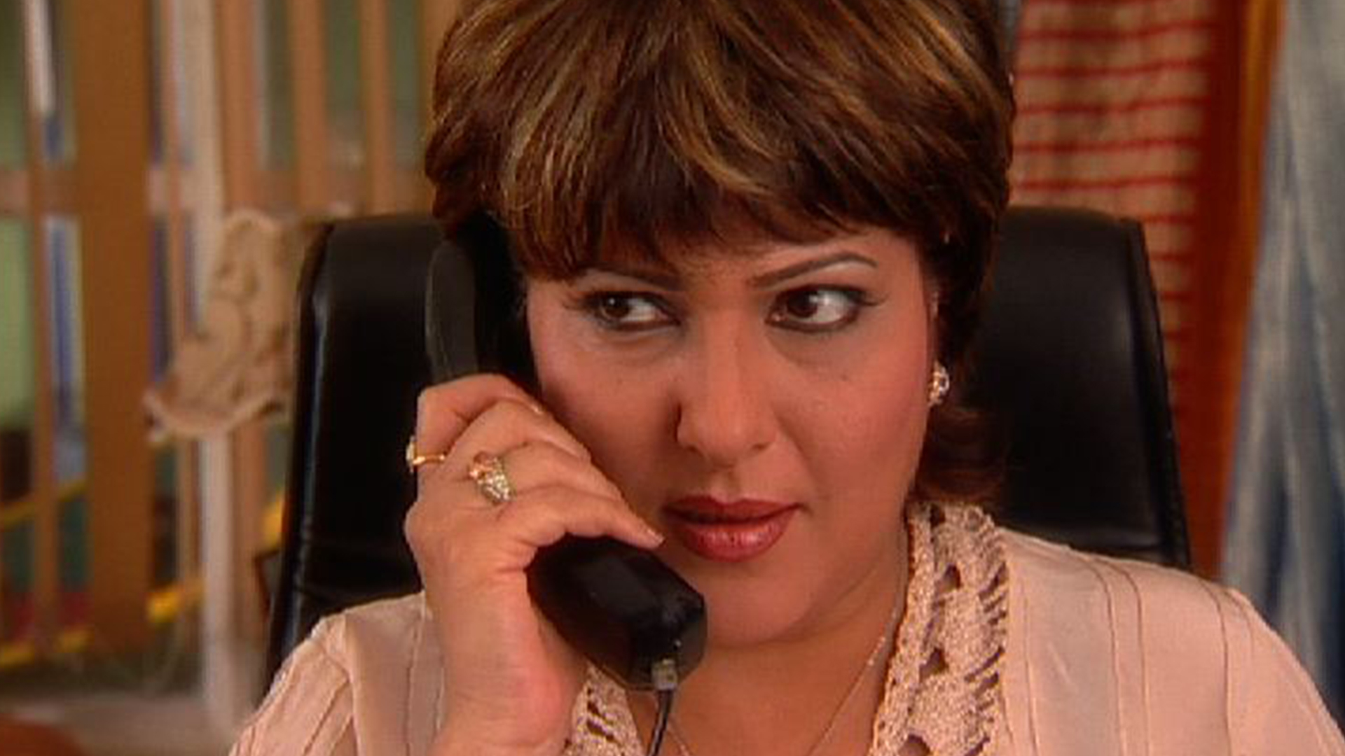 Jassi Jaissi Koi Nahin Episode 206 - Mallika Keeps An Eye On Jassi ...