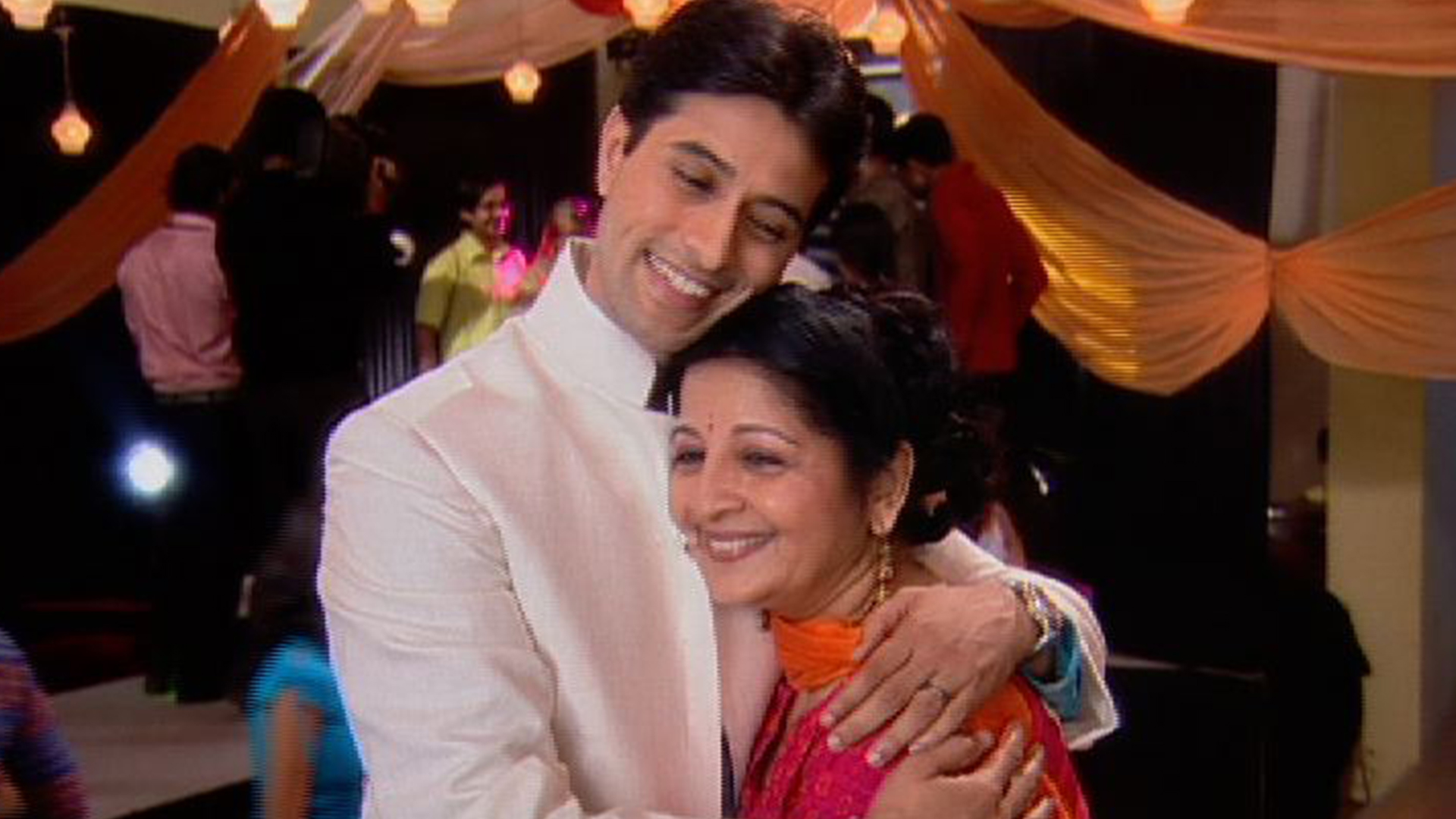 Watch Jassi Jaissi Koi Nahin Episode No. 209 TV Series Online - Jassi ...