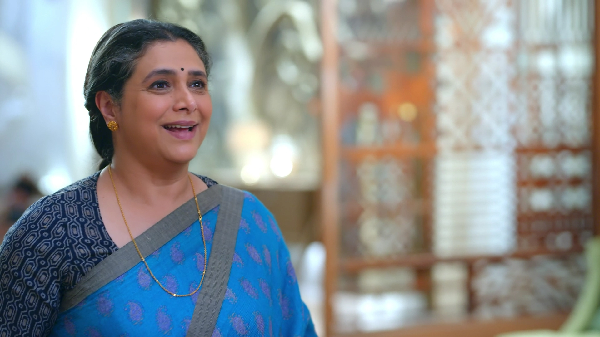 Watch Kuch Rang Pyar Ke Aise Bhi Episode No. 54 TV Series Online Important Day For Ishwari