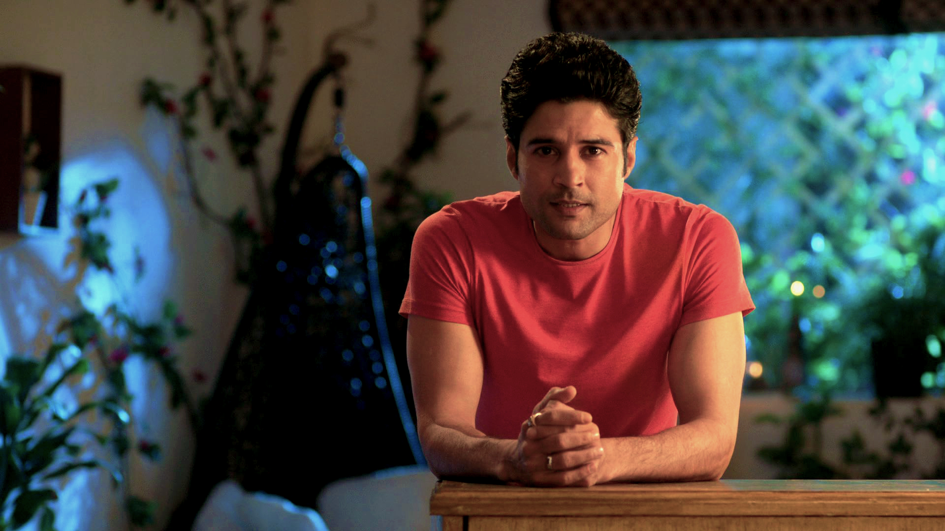 Watch Reporters Episode no. 114 TV Series Online - Kabir Threatens ...