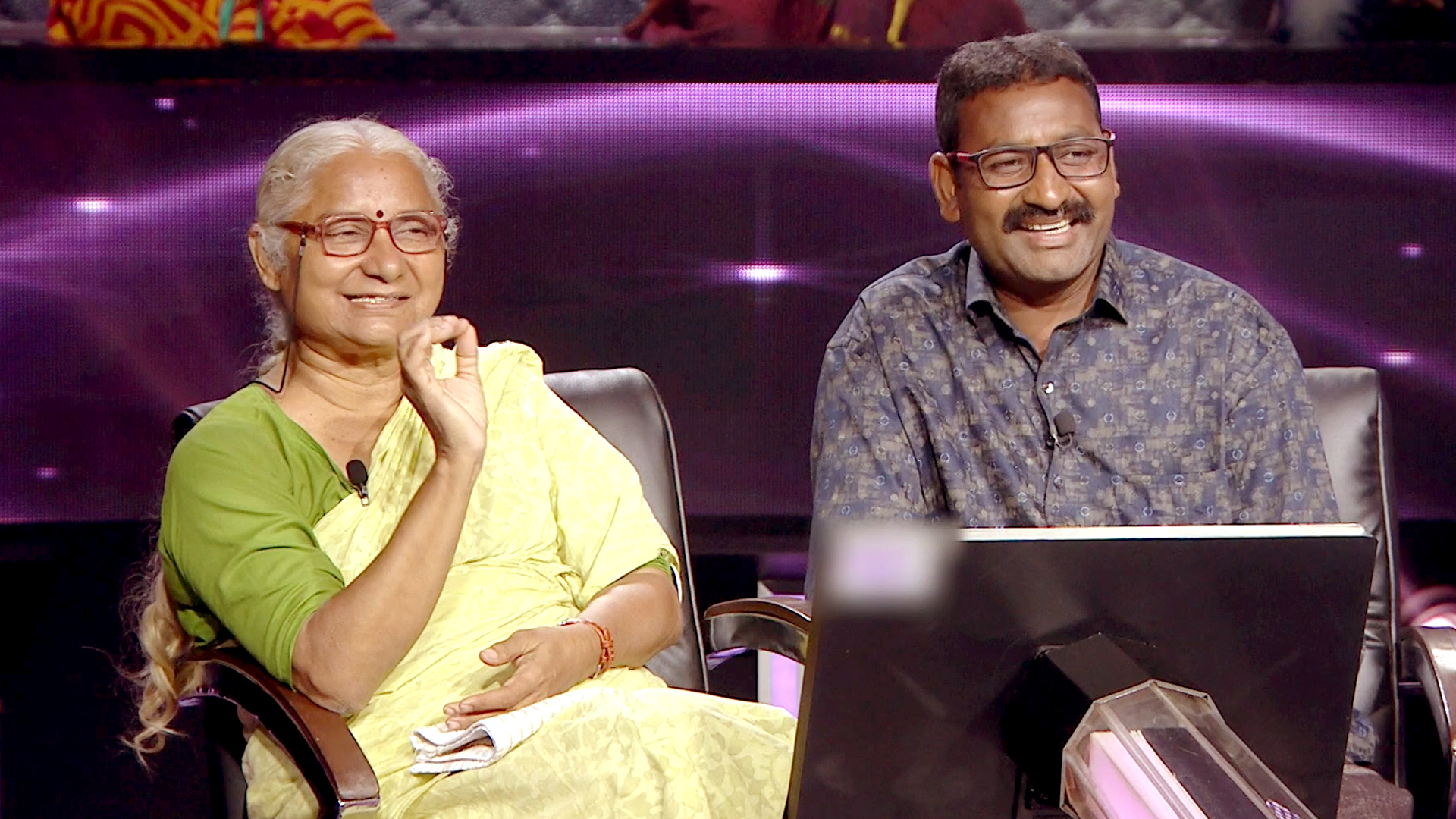 Watch Latest Kon Honaar Crorepati Episode 60 Online Prashna Chinha SonyLIV