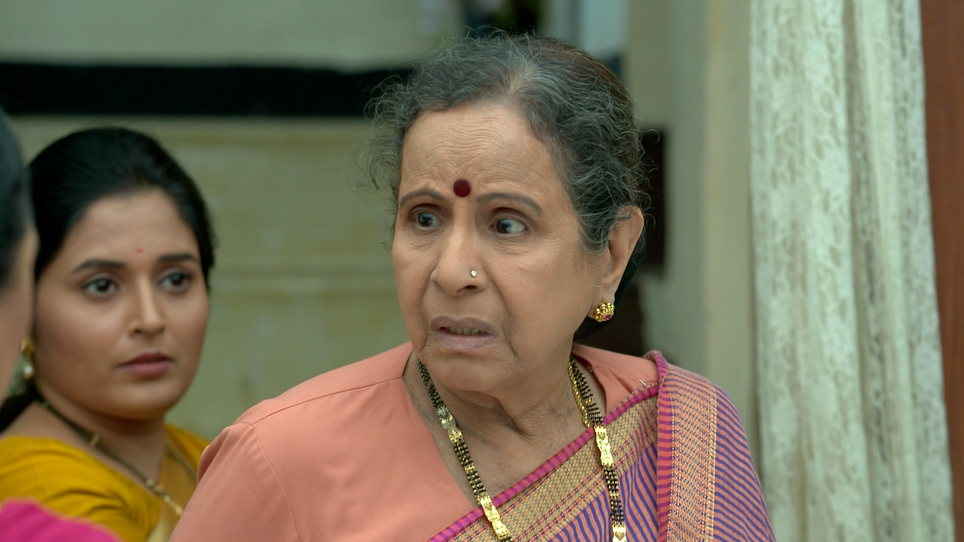 watch-sundar-amche-ghar-episode-no-165-tv-series-online-subadhrecha