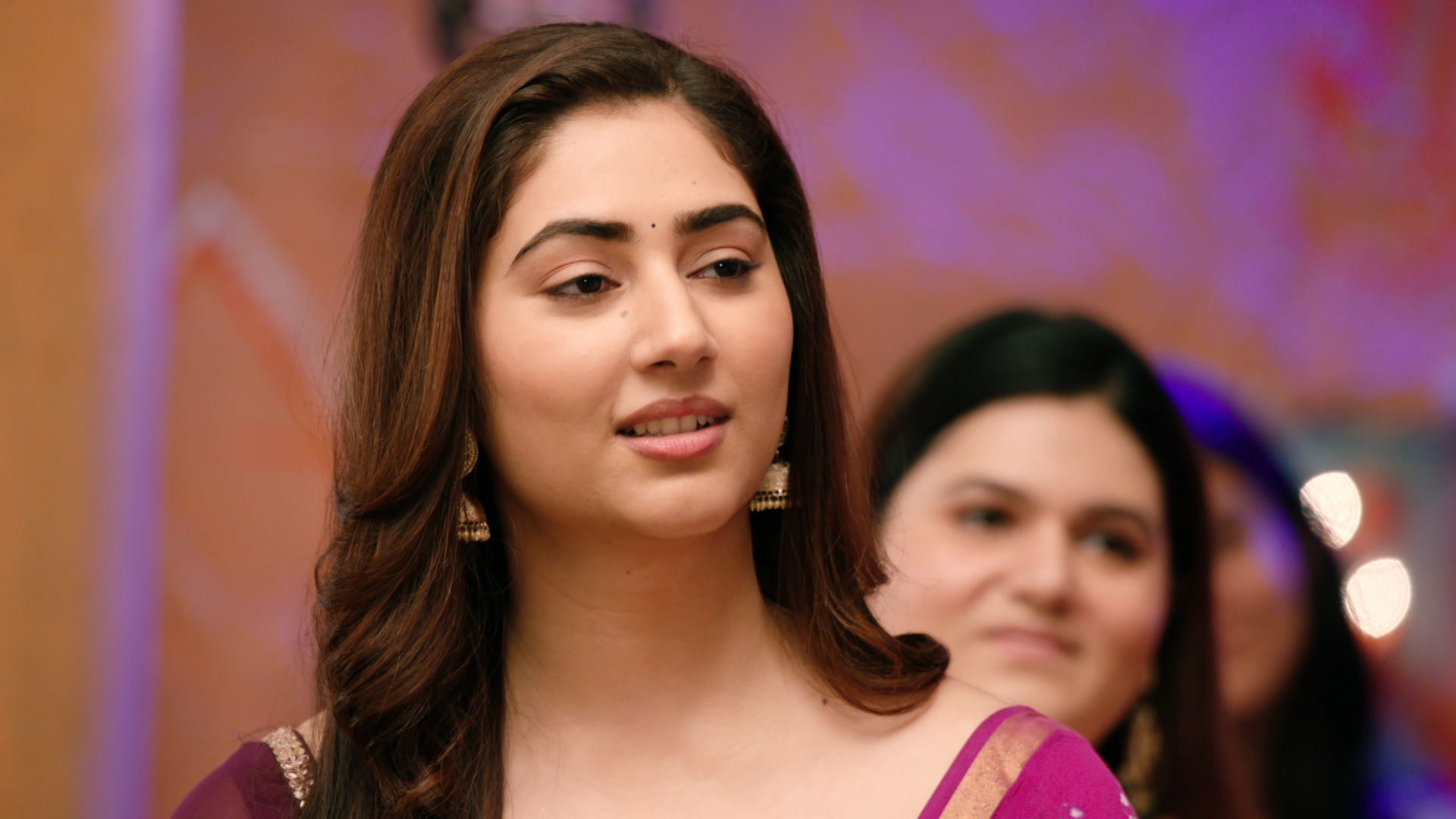 Watch Bade Achhe Lagte Hain Episode no 261 TV Series Online