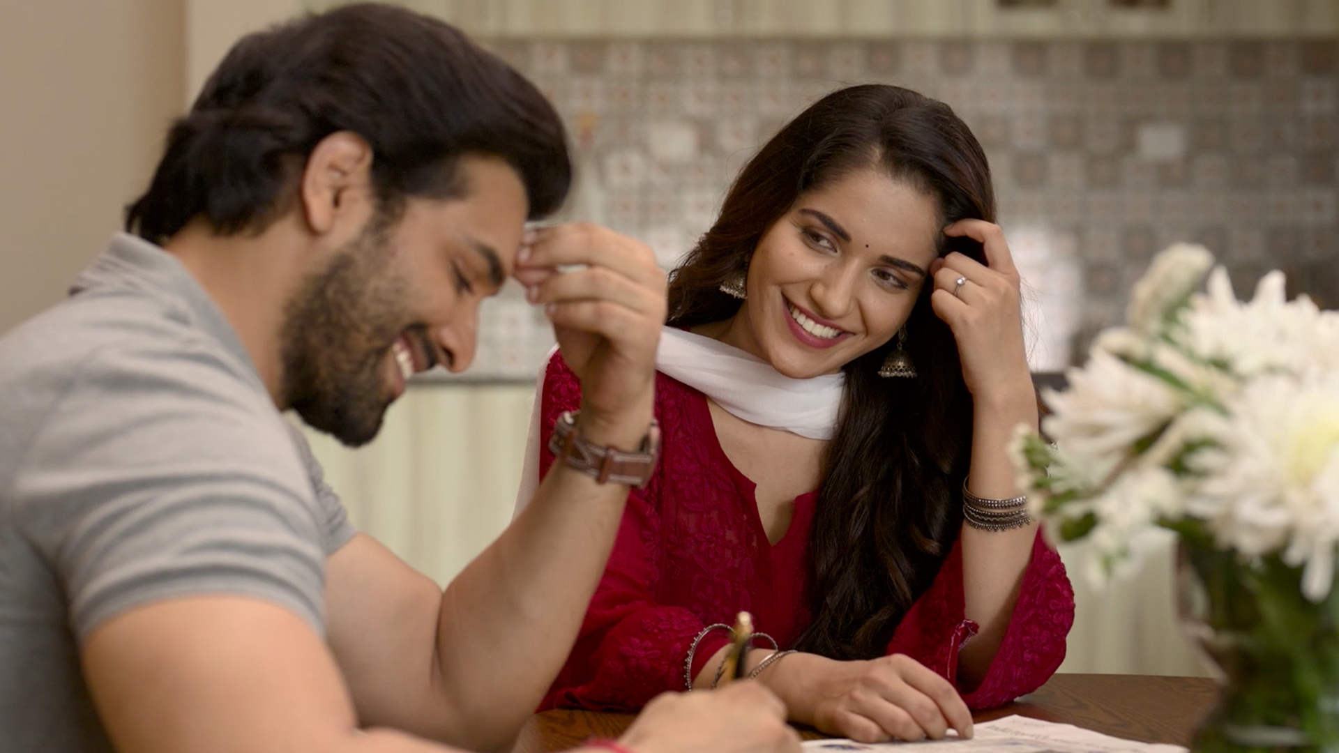 watch-meet-cute-hindi-trailer-2-online-sony-liv